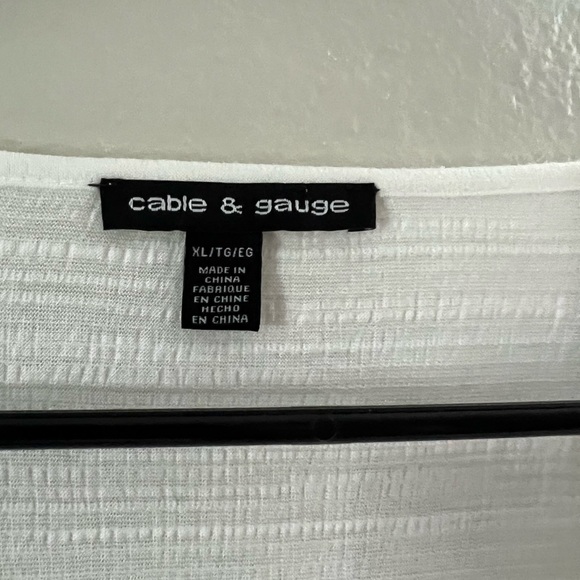 Top - Picture 2 of 2